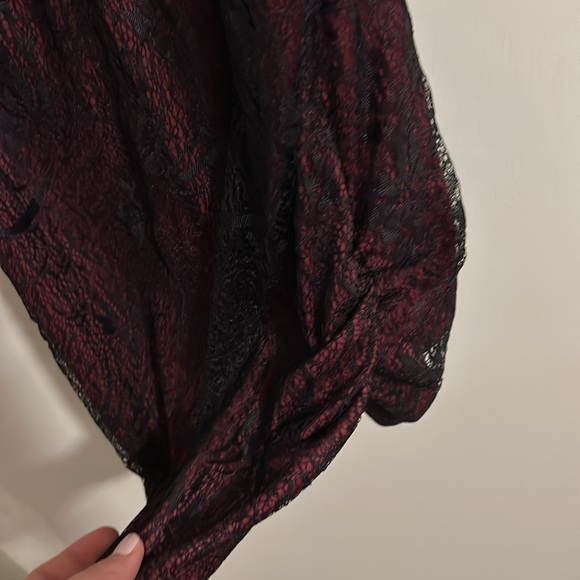 Maurices Lace/ Beaded Tank Size 1 - Picture 5 of 6